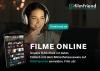 Frau streamt Film