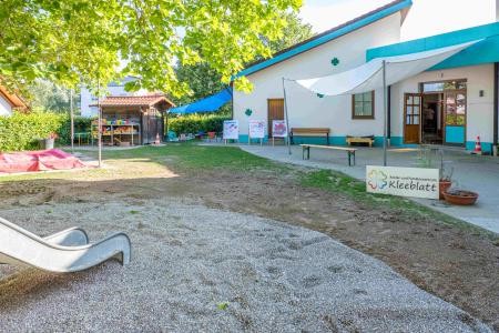 Gartenansicht im Kindergarten Kleeblatt 
