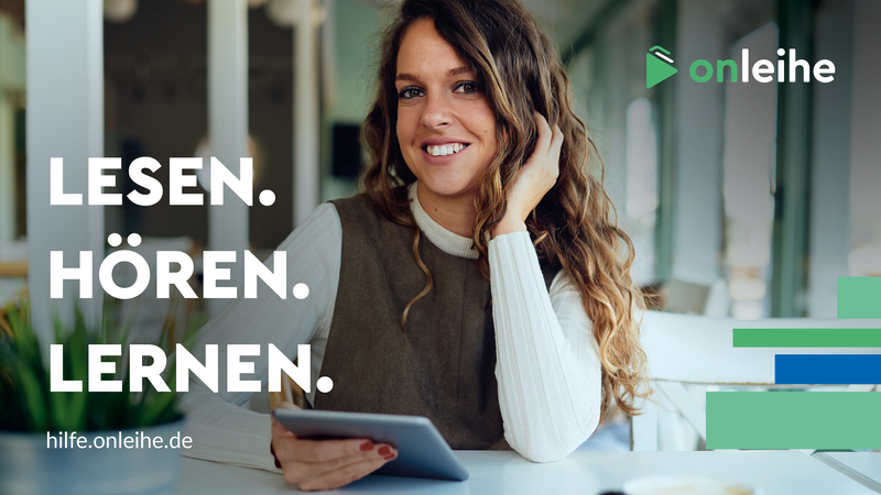 Studentin hört Hörbuch