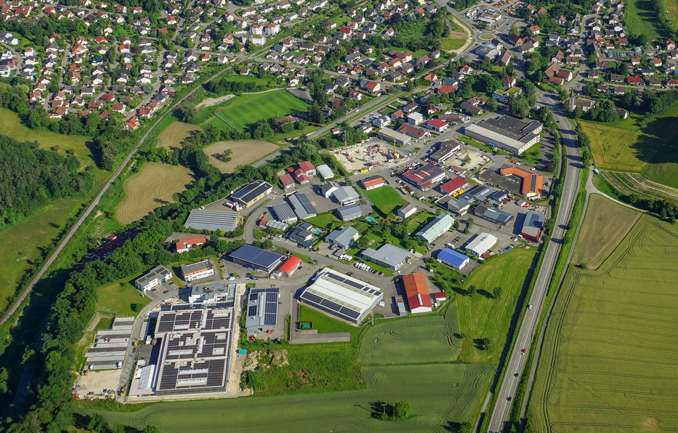 Luftbildaufnahme des Industriegebiet Hardt in Stockach 